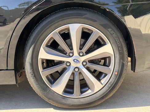 Used 2015 Subaru Legacy 2.5i Limited image 7