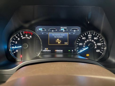 Used 2018 Ford F150 King Ranch w/ Equipment Group 601A Luxury AWD/4WD image 23