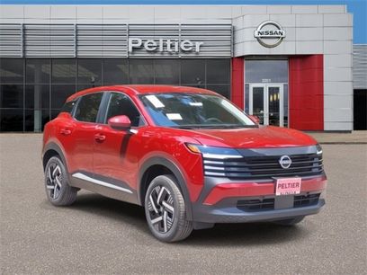 New 2025 Nissan Kicks SV