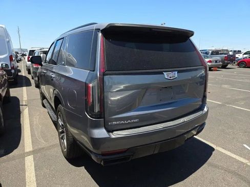 Used 2021 Cadillac Escalade Sport w/ Driver Assist Tech Package AWD/4WD image 2