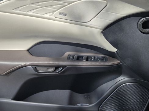 New 2026 Lexus RX 450h AWD image 10