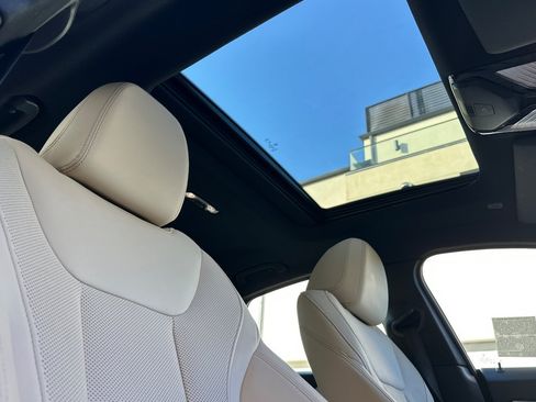 Used 2023 BMW i4 eDrive35 w/ Premium Package RWD image 15
