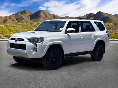Used 2024 Toyota 4Runner TRD Off-Road Premium AWD/4WD image 33