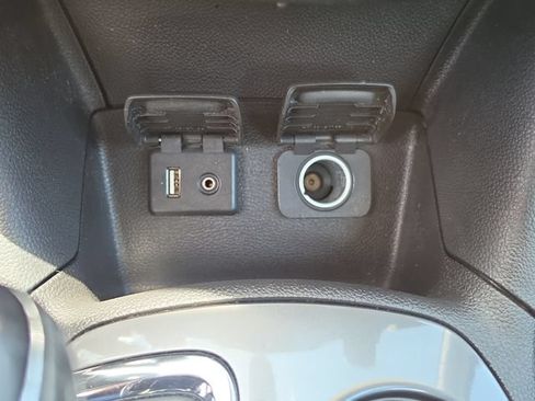 Used 2017 Chevrolet Cruze LT FWD image 24