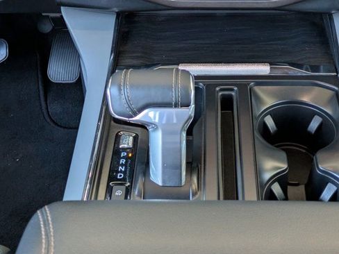 Used 2024 Ford F150 Lightning Lariat image 18