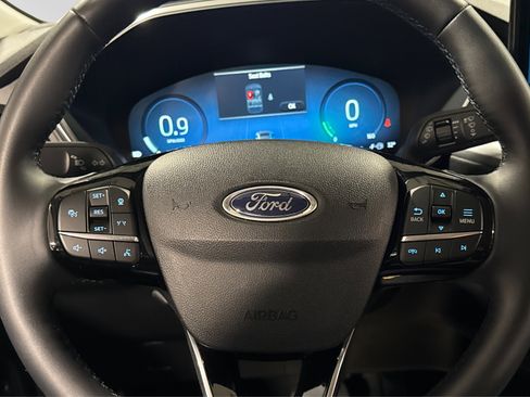 Used 2025 Ford Escape Platinum image 23
