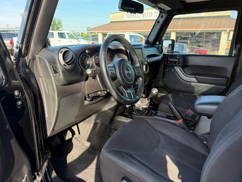 Used 2014 Jeep Wrangler Sport w/ Quick Order Package 23S image 13