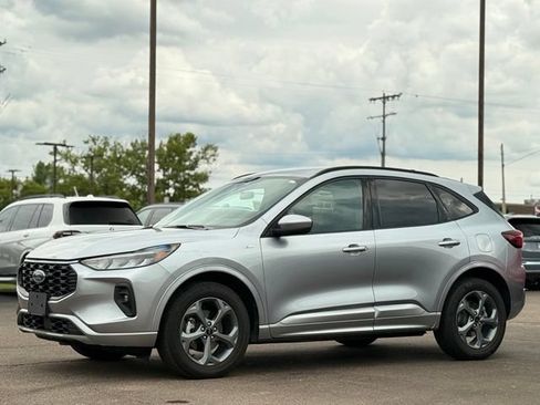 Certified 2023 Ford Escape ST-Line Select w/ Tech Pack #1 AWD/4WD image 39