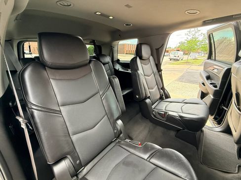 Used 2015 Cadillac Escalade Premium AWD/4WD image 20
