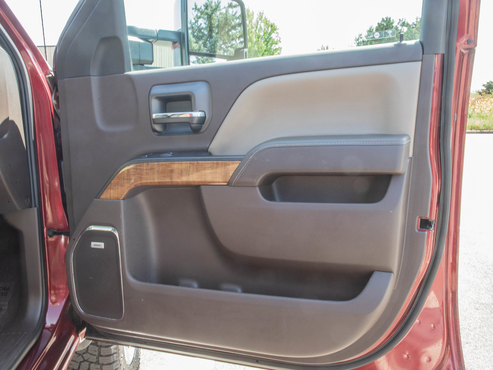 Used 2016 GMC Sierra 2500 SLT AWD/4WD image 9