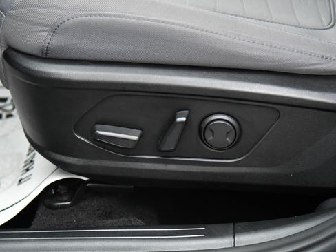 Used 2024 Hyundai Santa Cruz SEL image 17