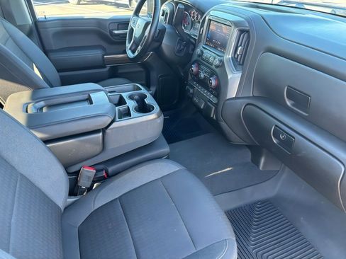 Used 2023 Chevrolet Silverado 2500 LT w/ Midnight Edition image 32