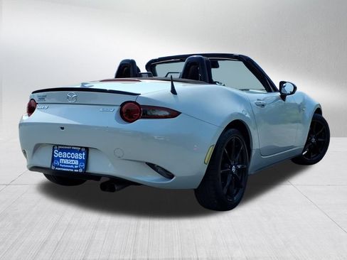 Used 2019 MAZDA MX-5 Miata Club w/ I-ACTIVSENSE Club Package RWD image 5