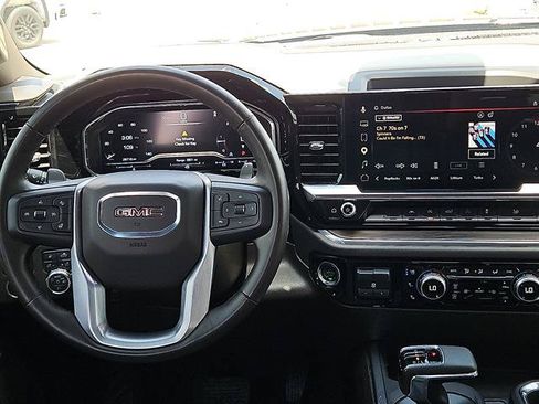 Used 2025 GMC Sierra 1500 SLT RWD image 13