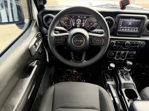 Used 2023 Jeep Wrangler Sport S image 2