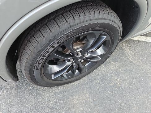 Used 2023 Dodge Durango R/T AWD/4WD image 4
