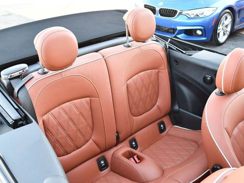 Used 2023 MINI Cooper S image 18