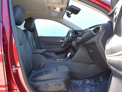 Used 2020 Buick Encore GX Essence w/ Experience Buick Package AWD/4WD image 29