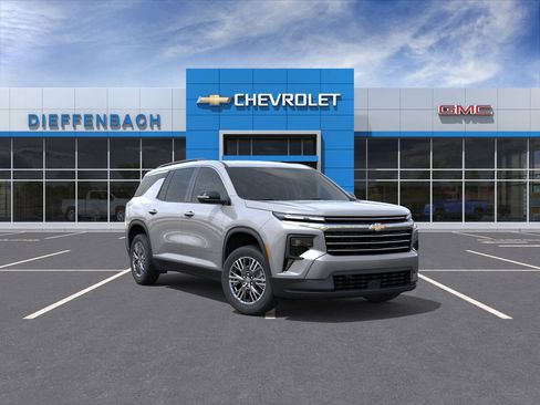 New 2026 Chevrolet Traverse LT w/ Driver Confidence Package image 1