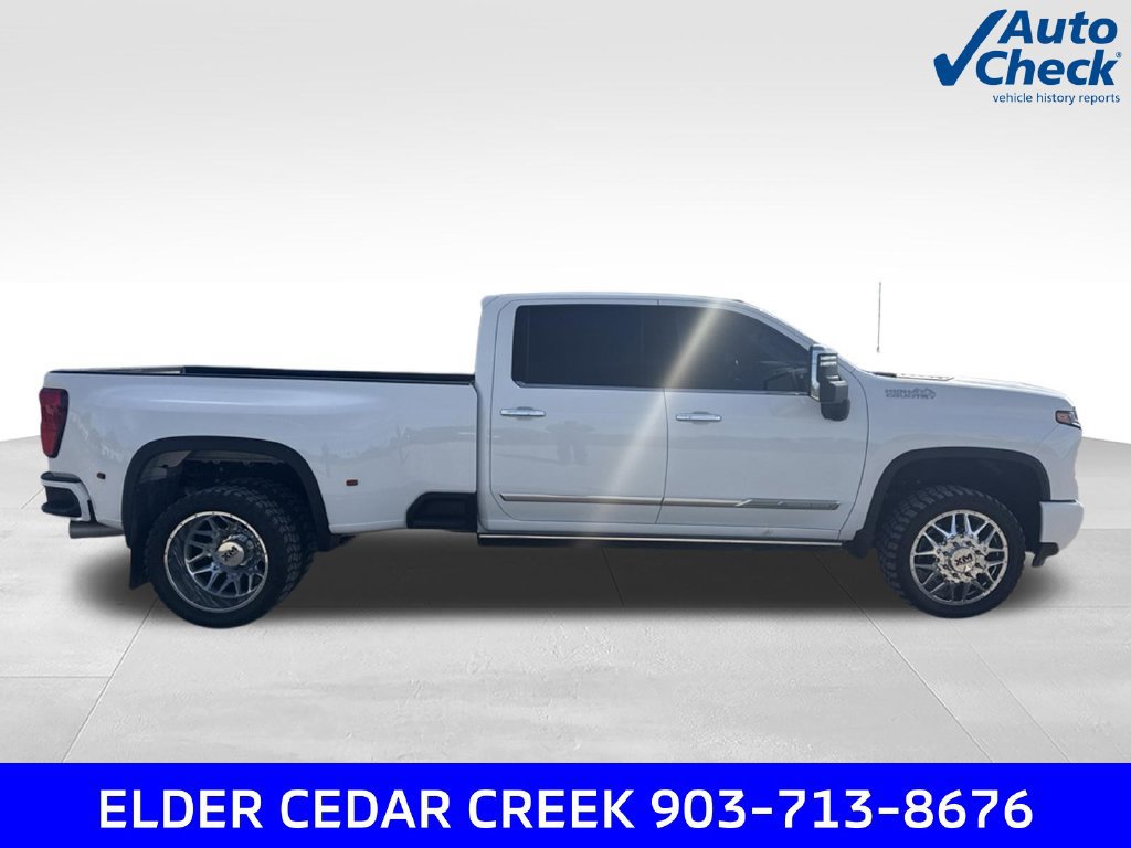Used 2026 Chevrolet Silverado 3500 High Country w/ Technology Package AWD/4WD image 9