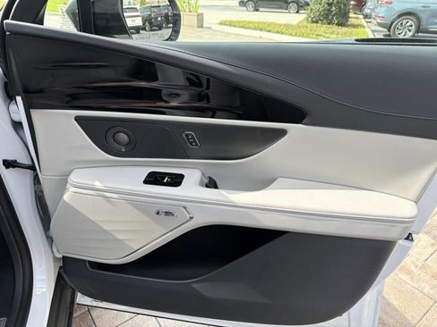 New 2026 Lincoln Nautilus Premier w/ Equipment Group 102A image 16