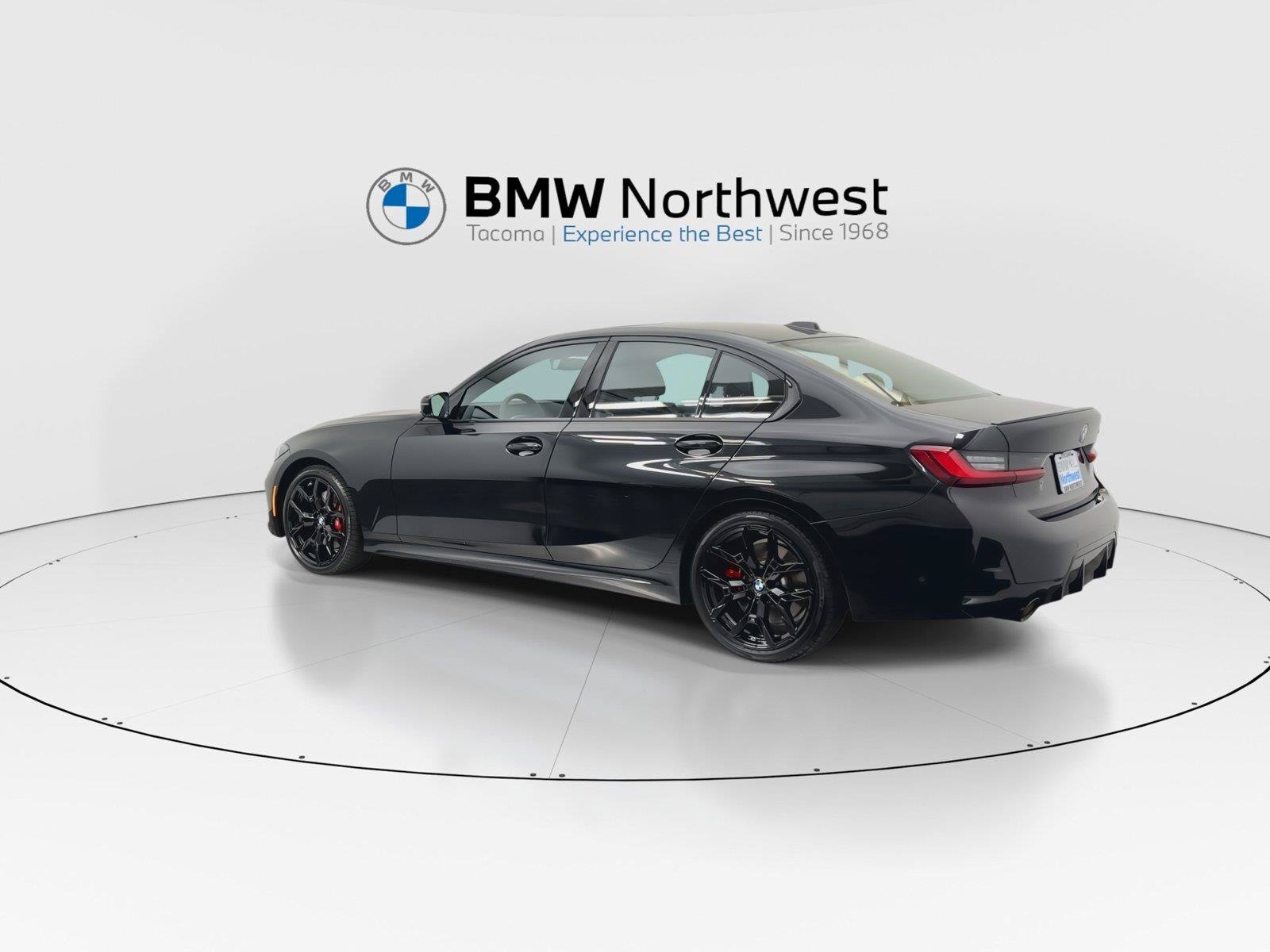 Used 2026 BMW 330i Sedan w/ M Sport Package RWD image 12