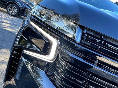 Used 2023 Chevrolet Tahoe RST image 27