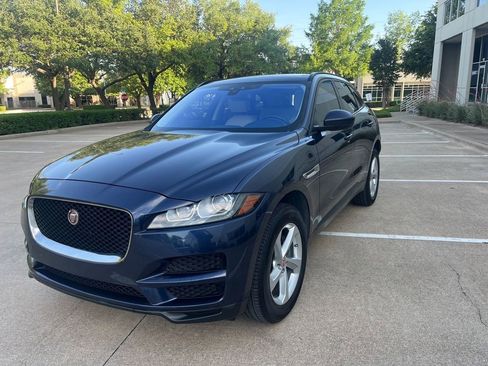 Used 2018 Jaguar F-PACE Premium AWD/4WD image 4