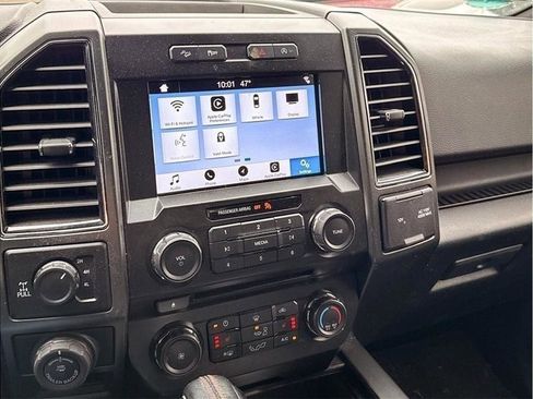 Used 2018 Ford F150 XLT w/ Equipment Group 302A Luxury AWD/4WD image 23