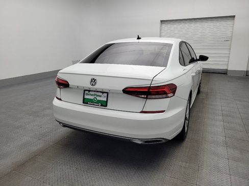 Used 2020 Volkswagen Passat 2.0T S image 7