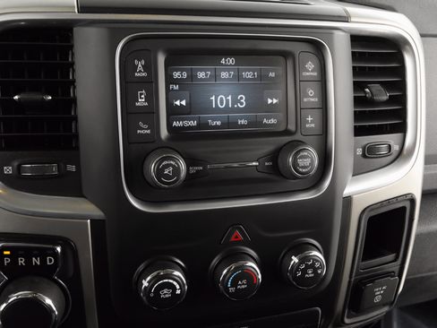 Used 2018 RAM 1500 Outdoorsman image 19