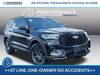 Used 2025 Ford Explorer ST-Line w/ ST-Line Street Pack AWD/4WD video 1