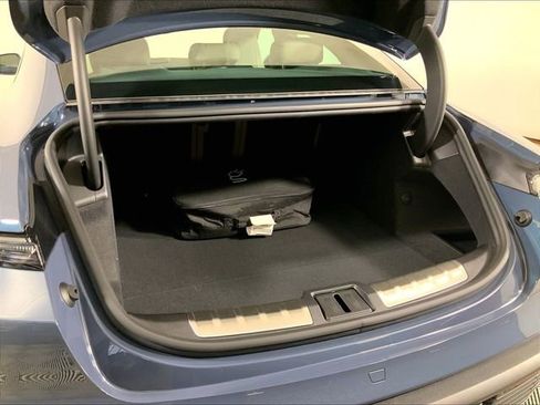 Used 2025 Porsche Taycan image 21