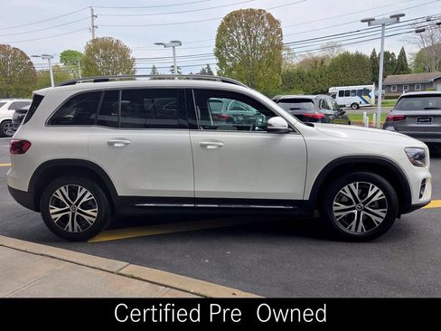 Certified 2026 Mercedes-Benz GLB 250 4MATIC image 7