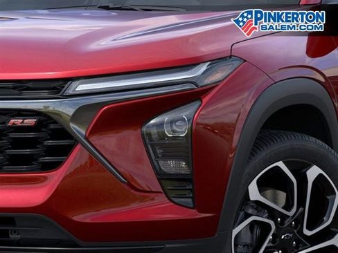 New 2026 Chevrolet Trax RS image 10