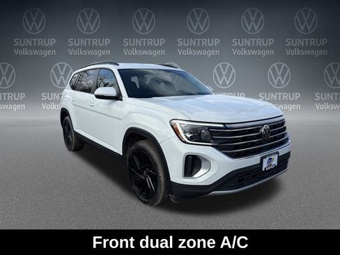 Used 2024 Volkswagen Atlas SE image 8