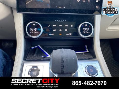 Used 2025 Jaguar F-PACE R-Dynamic S AWD/4WD image 16