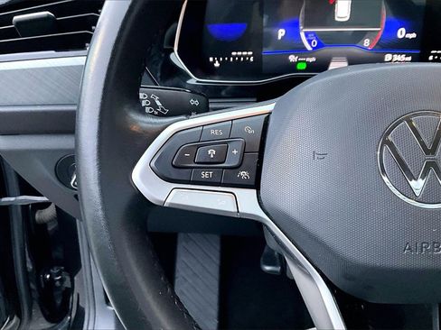 Used 2024 Volkswagen Jetta SE image 26