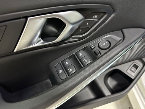 Used 2025 BMW 330i xDrive 330i xDrive w/ Premium Package image 29