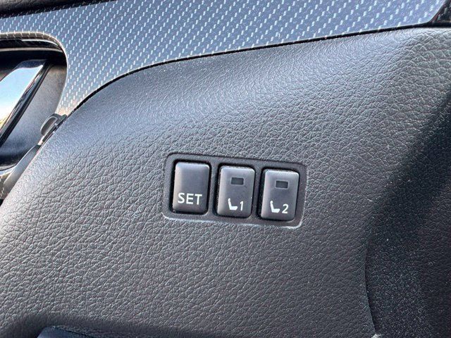 Used 2017 Nissan Rogue SL w/ SL Premium Package FWD image 20