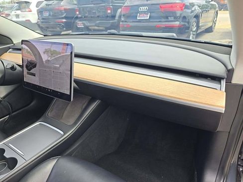 Used 2021 Tesla Model 3 Long Range AWD/4WD image 8