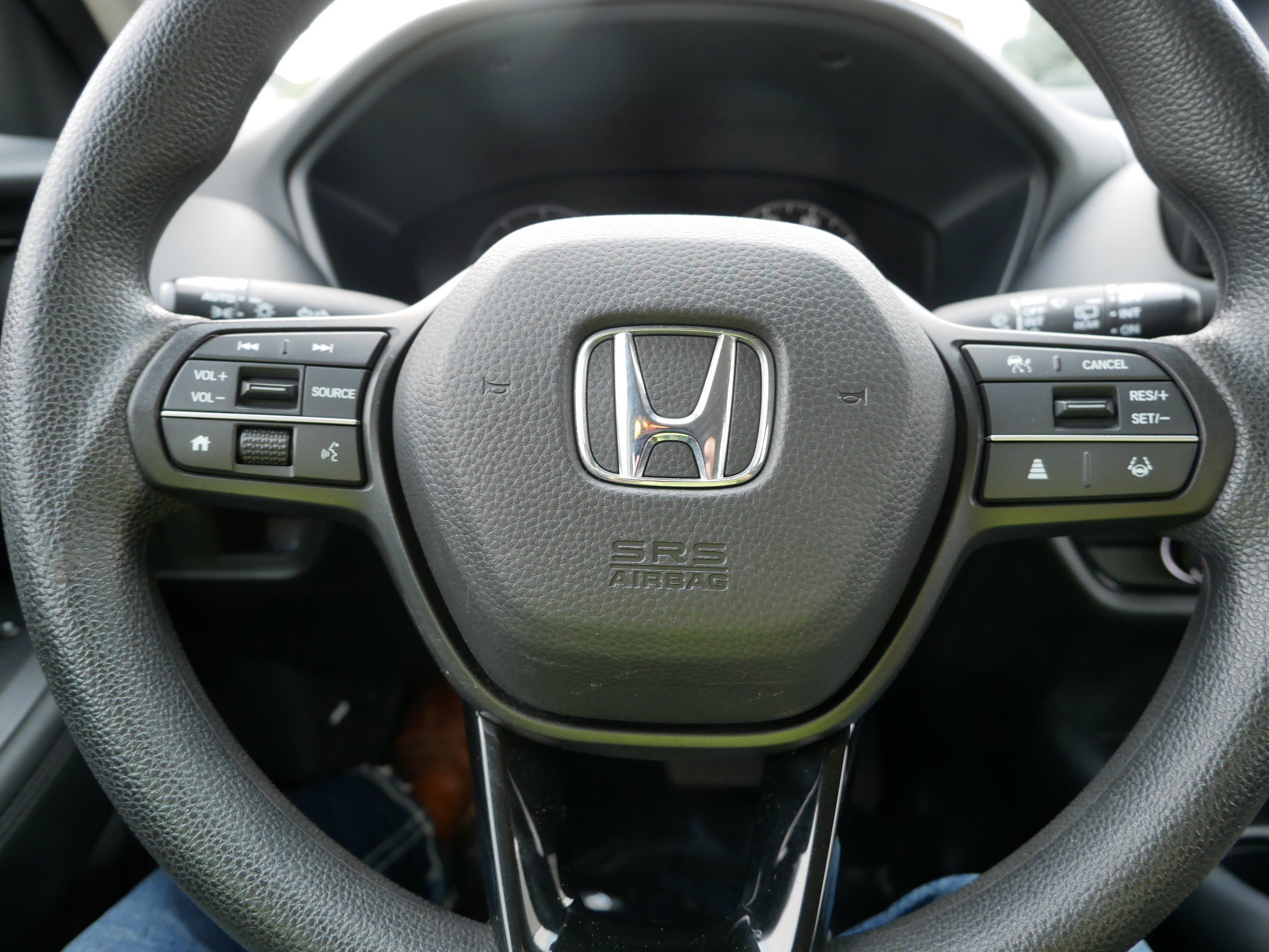 Certified 2025 Honda HR-V LX image 25