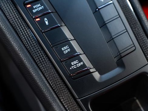 Used 2018 Porsche 911 GT2 RS RWD image 41