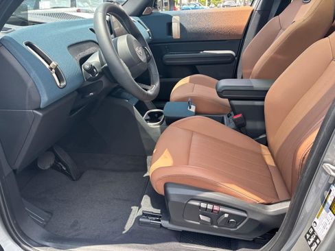 Used 2025 MINI Cooper Countryman S image 3