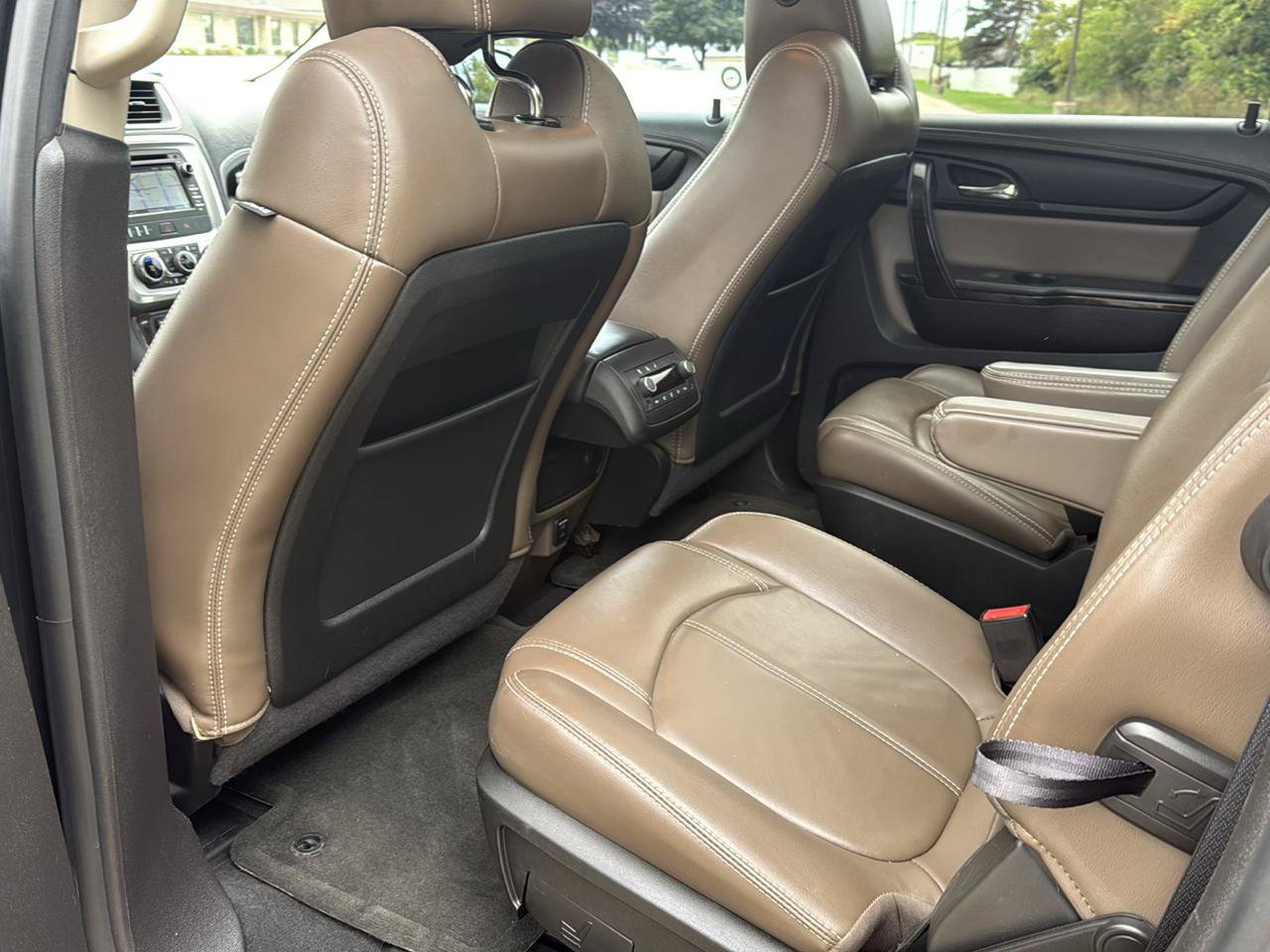 Used 2014 GMC Acadia SLT AWD/4WD image 23