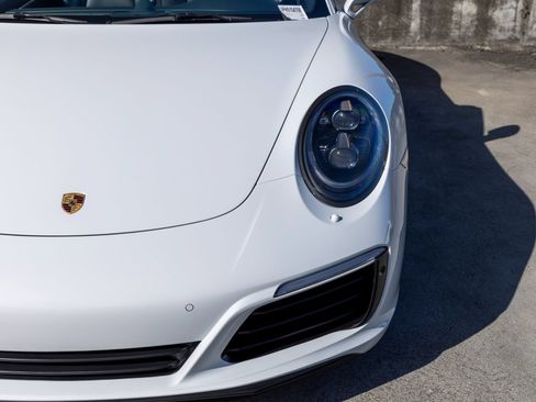 Used 2017 Porsche 911 Carrera 4S AWD/4WD image 16