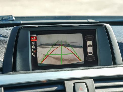 Used 2016 BMW 335i Gran Turismo xDrive image 27