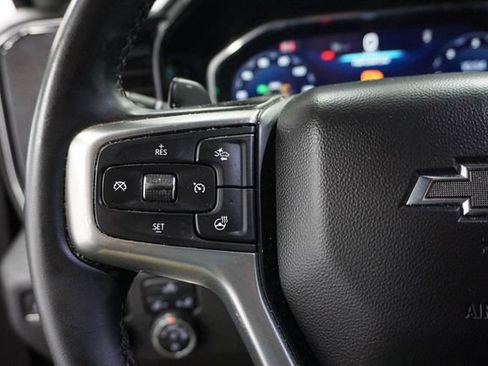 Used 2024 Chevrolet Silverado 1500 RST AWD/4WD image 16