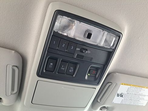 Used 2023 Toyota 4Runner SR5 Premium AWD/4WD image 37