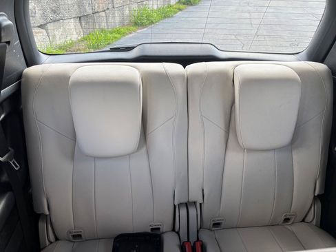 Used 2020 Mercedes-Benz GLB 250 4MATIC image 18